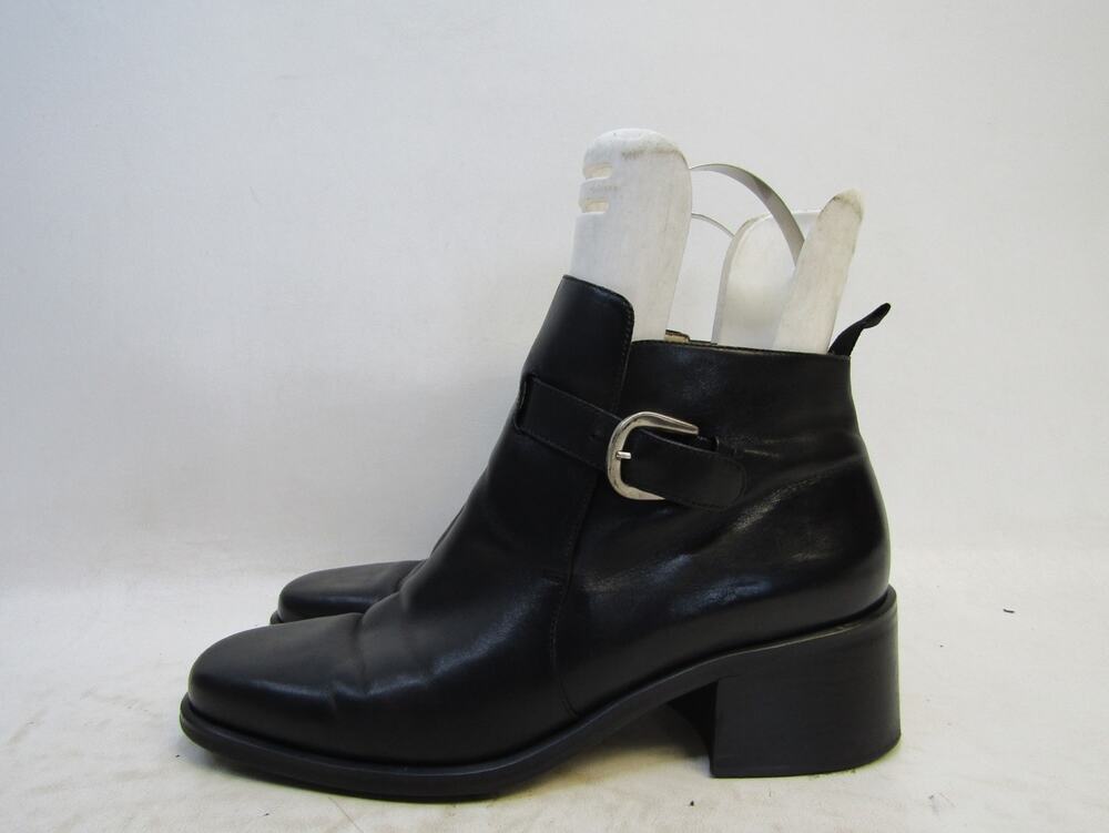 NINE WEST Womens Size 10 M Black Leather Buckle Ankle Fashion Boots Booties